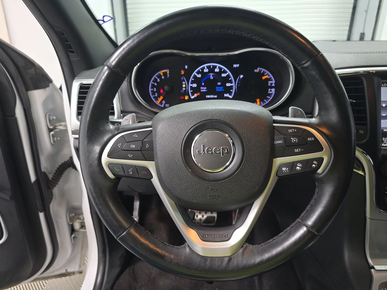 Jeep Grand cherokee 2016* HIGH ALTITUDE* 5.7 HEMI* DIGITAL* DISTRONIK* - изображение 7