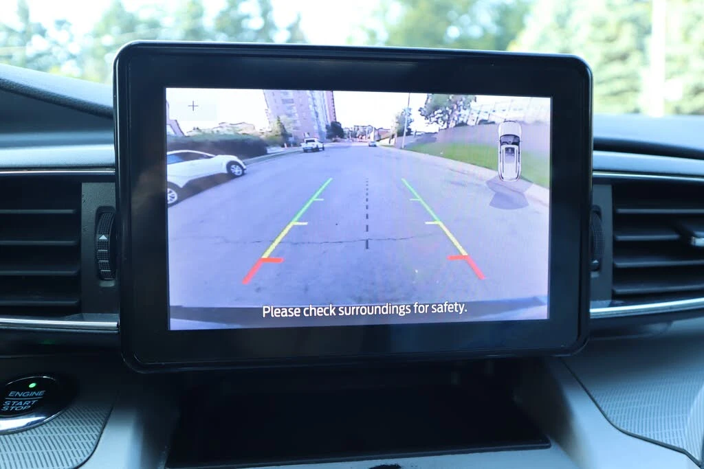 Ford Explorer XLT AWD* Дистроник* Кожа* Пано* Камера - изображение 10