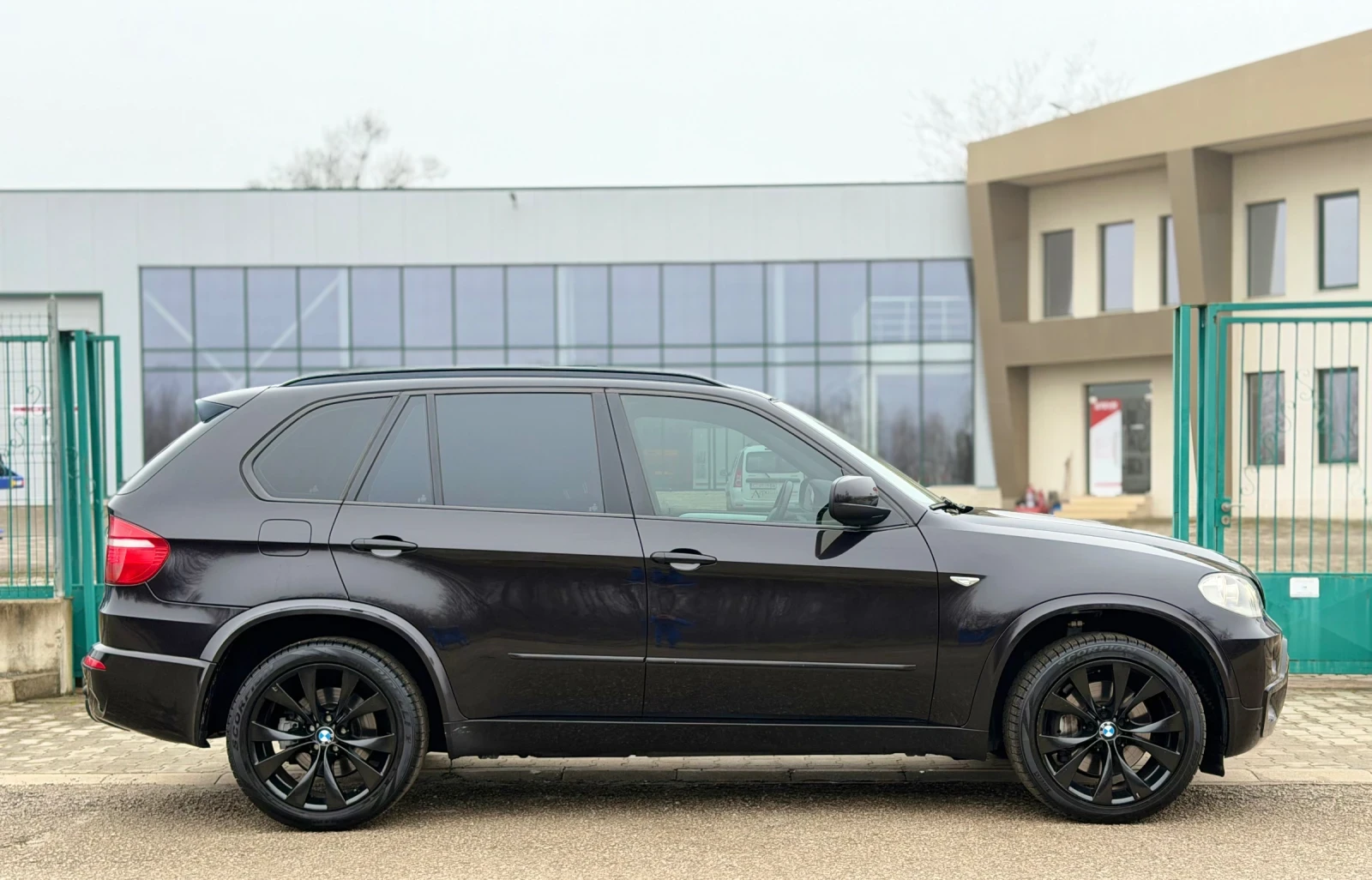BMW X5 3.5D~286hp~M-PACKET~PANORAMA - изображение 4