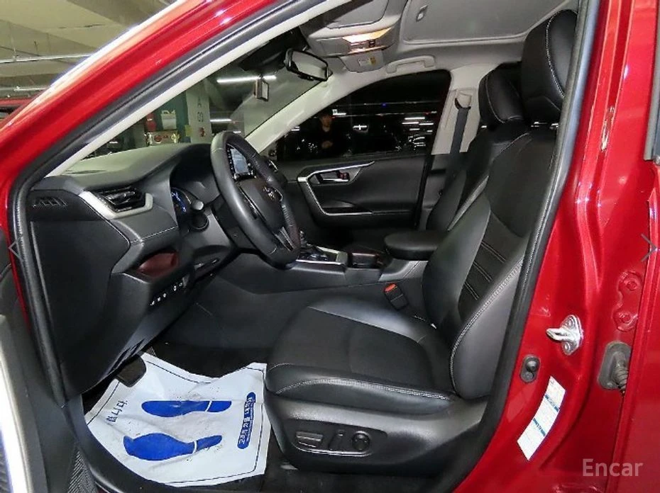 Toyota Rav4, снимка 6 - Автомобили и джипове - 54398367