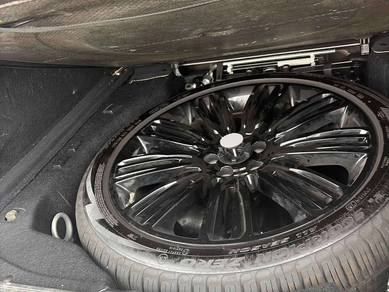 Land Rover Range Rover Sport * V8 Supercharged HSE Dynamic * БЕЗ ЗАБЕЛЕЖКИ*   , снимка 15 - Автомобили и джипове - 54881706