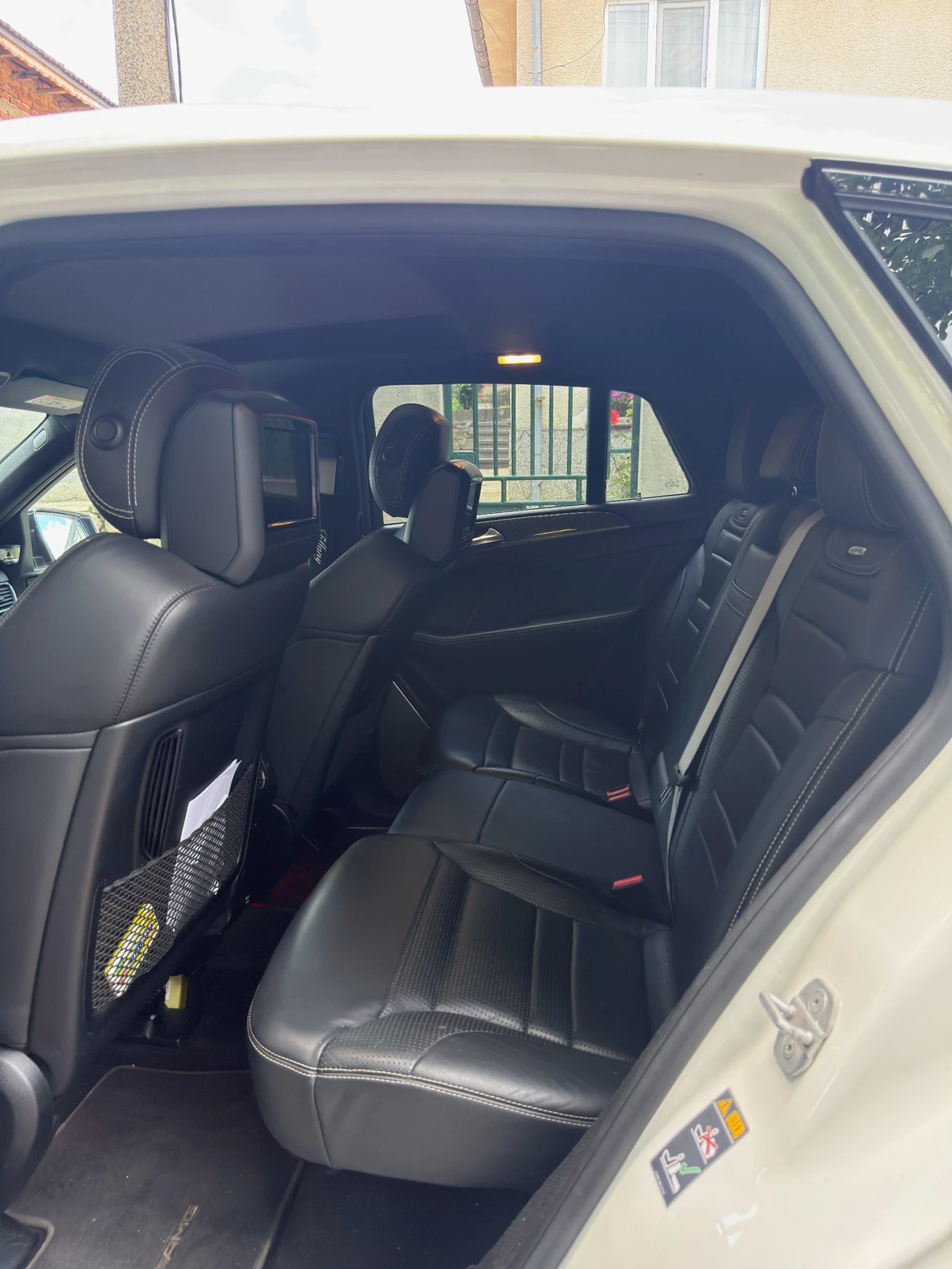 Mercedes-Benz GLE 63 S AMG, снимка 7 - Автомобили и джипове - 54978736