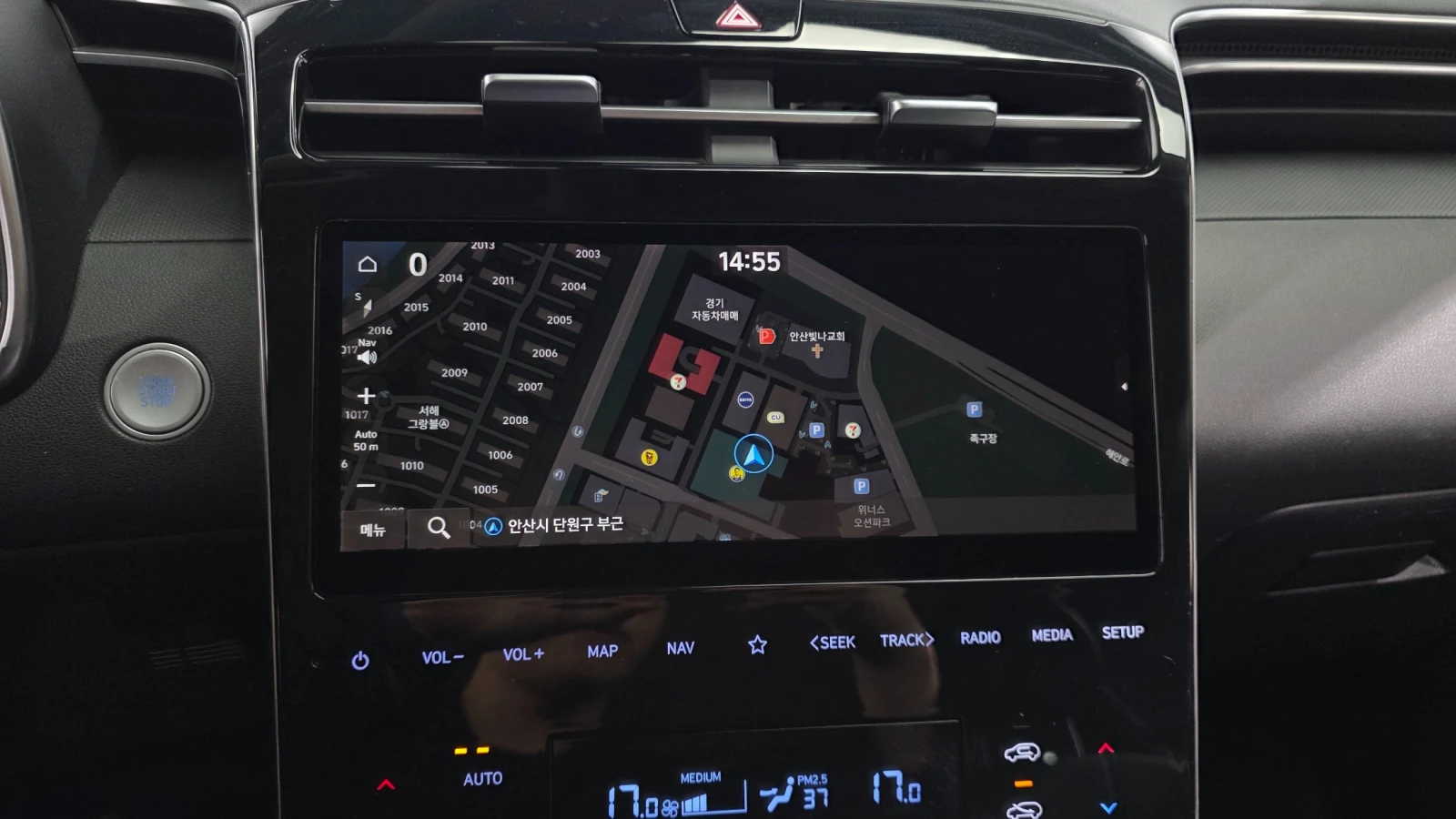 Hyundai Tucson 2.0 CRDi 2WD Modern, снимка 8 - Автомобили и джипове - 55328133