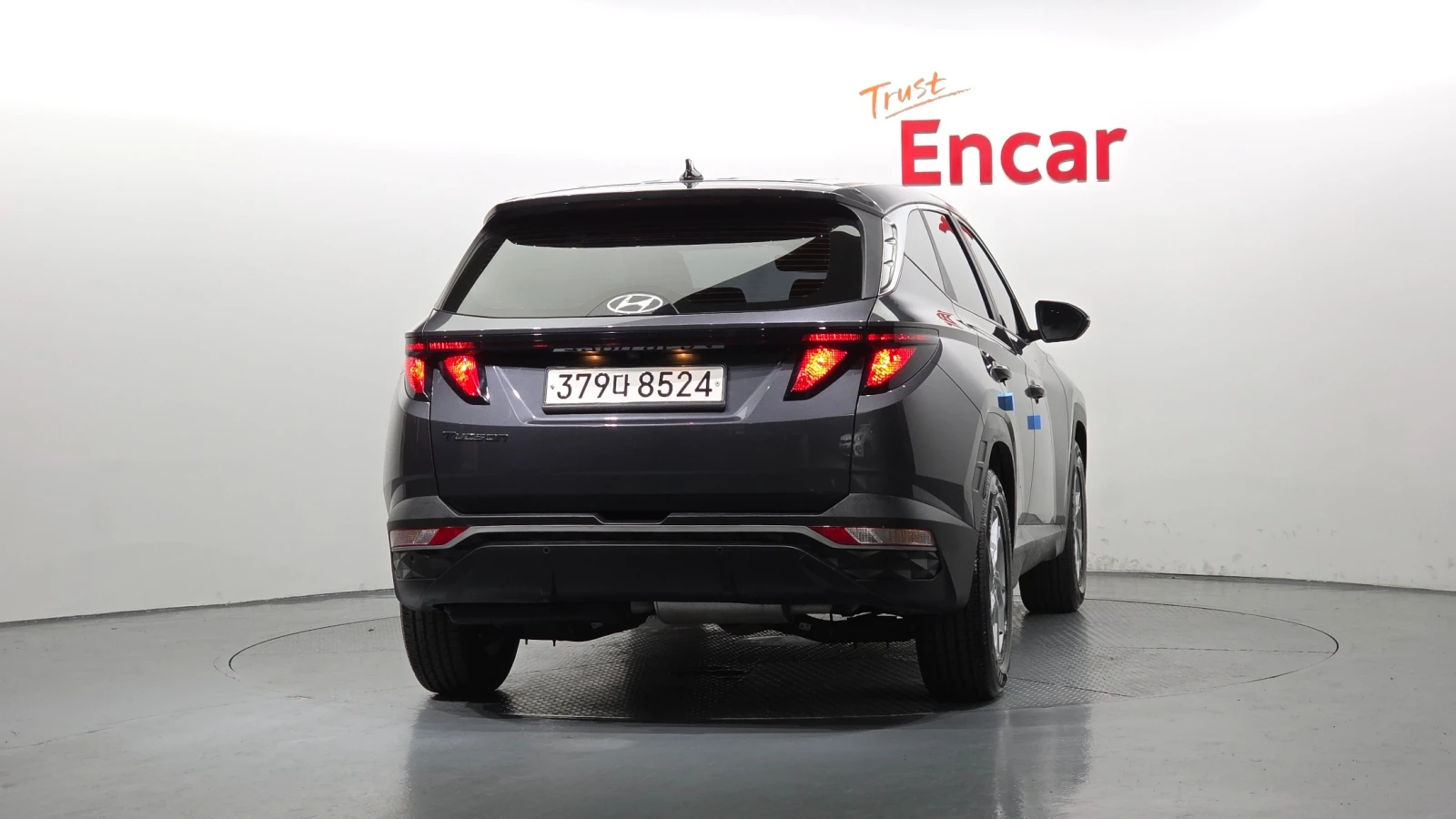 Hyundai Tucson 2.0 CRDi 2WD Modern, снимка 4 - Автомобили и джипове - 55328133