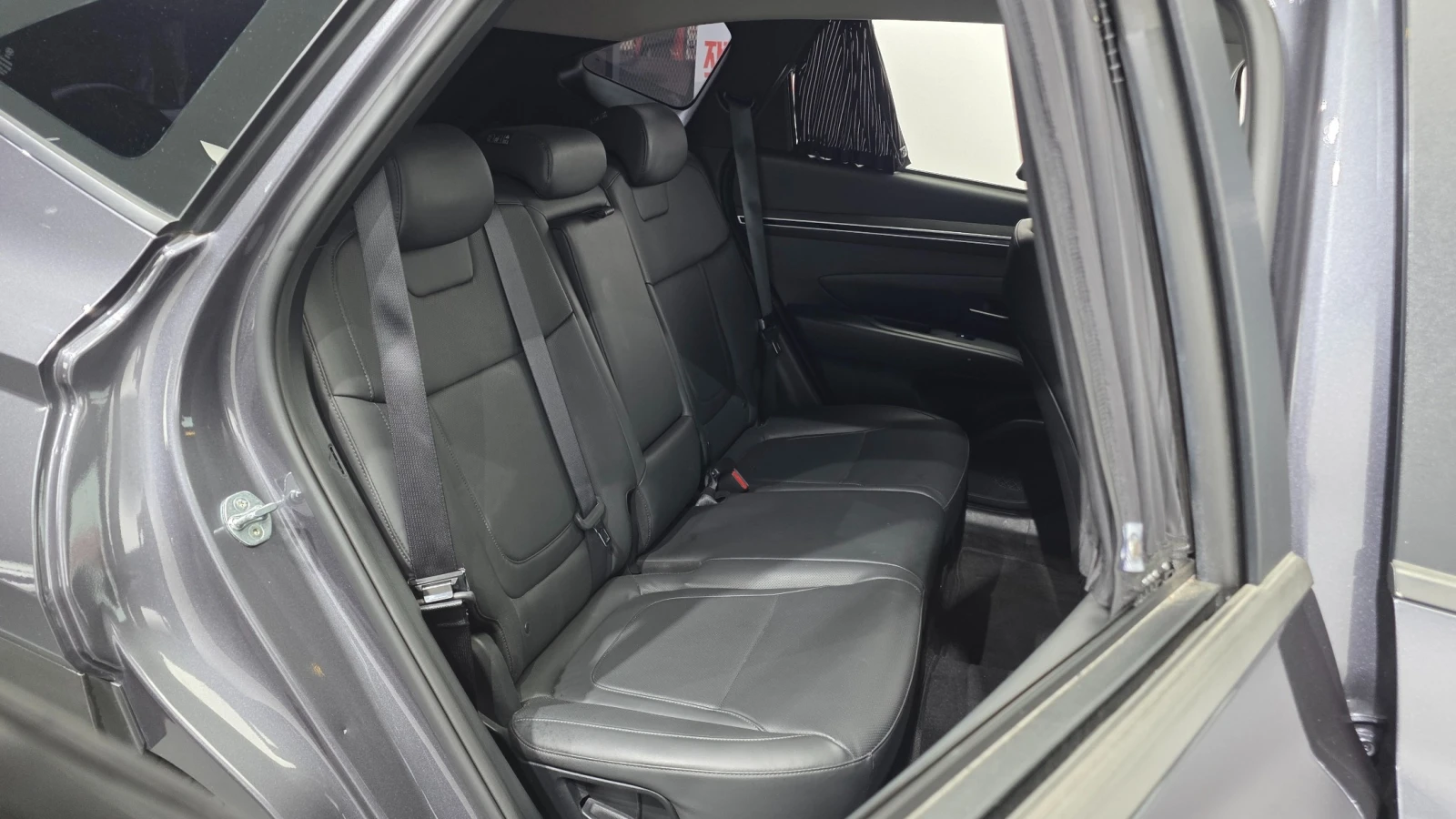 Hyundai Tucson 2.0 CRDi 2WD Modern, снимка 12 - Автомобили и джипове - 55328133