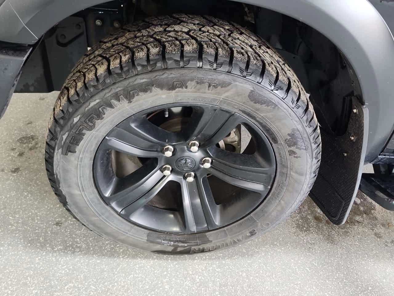 Dodge RAM 1500 5.7 HEMI * WARLOCK CREW CAB SHORT BED * CARFAX * , снимка 5 - Автомобили и джипове - 55530427