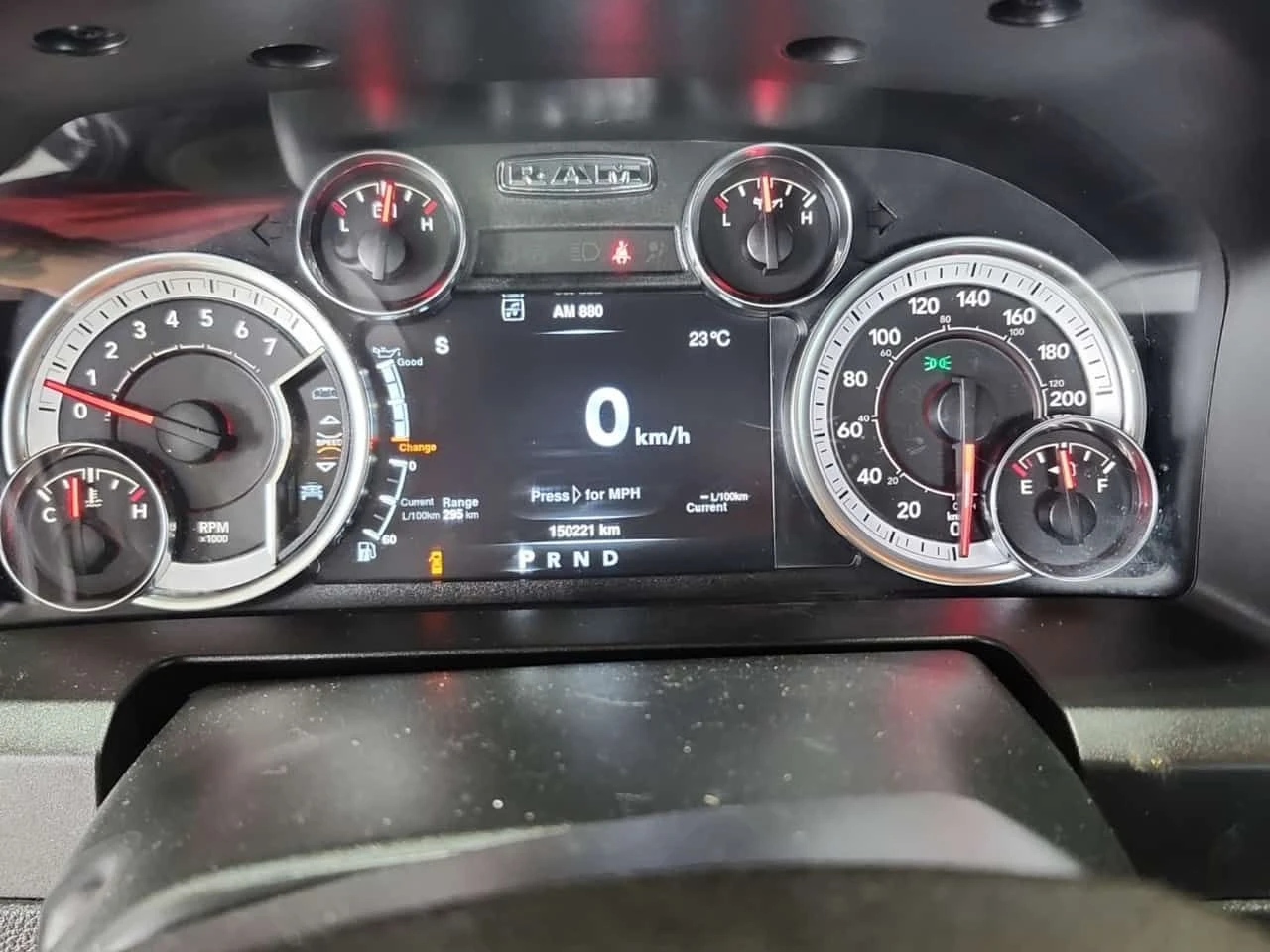 Dodge RAM 1500 5.7 HEMI * WARLOCK CREW CAB SHORT BED * CARFAX * , снимка 8 - Автомобили и джипове - 55530427
