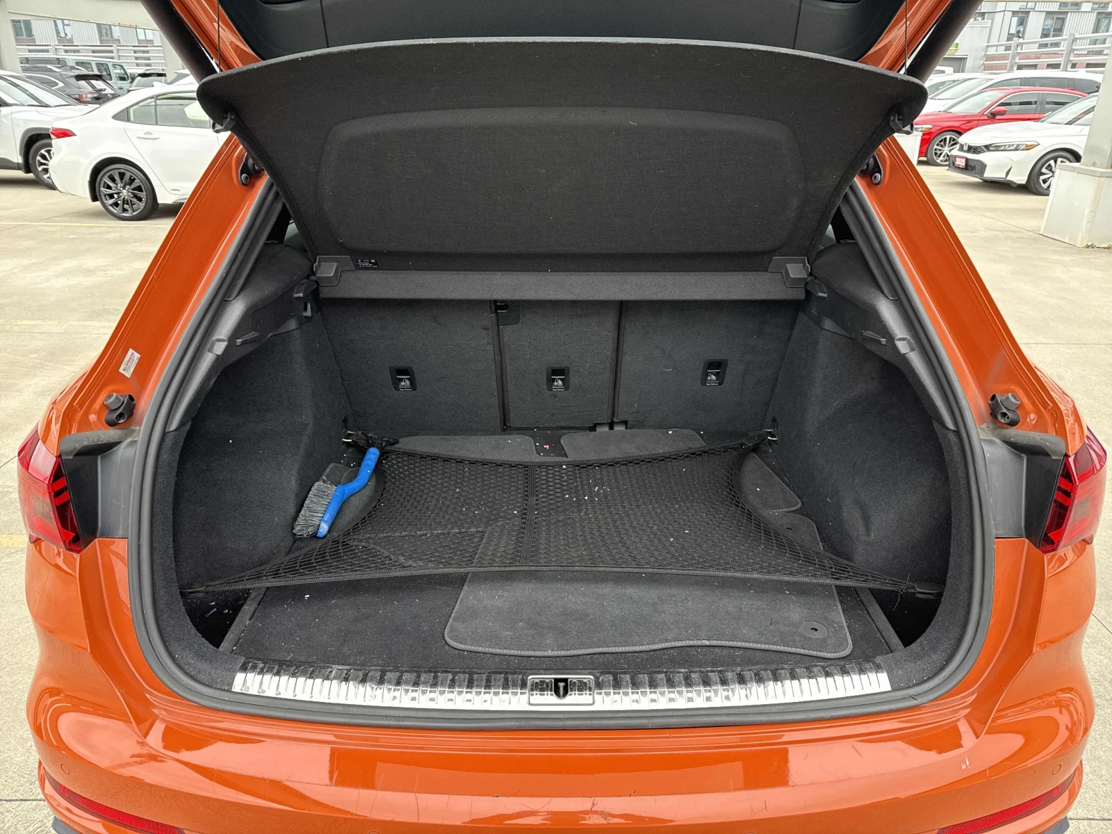 Audi Q3 Progressiv, АВТОКРЕДИТ, снимка 11 - Автомобили и джипове - 56531307