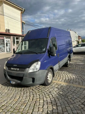 ������ Iveco 35c17