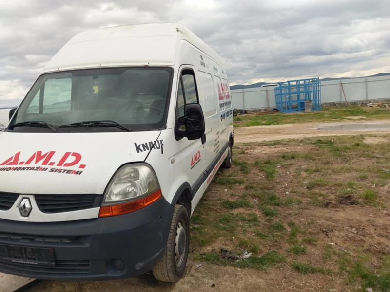 Renault Master 3br 2.5CDI 2008g, снимка 12 - Бусове и автобуси - 47183776