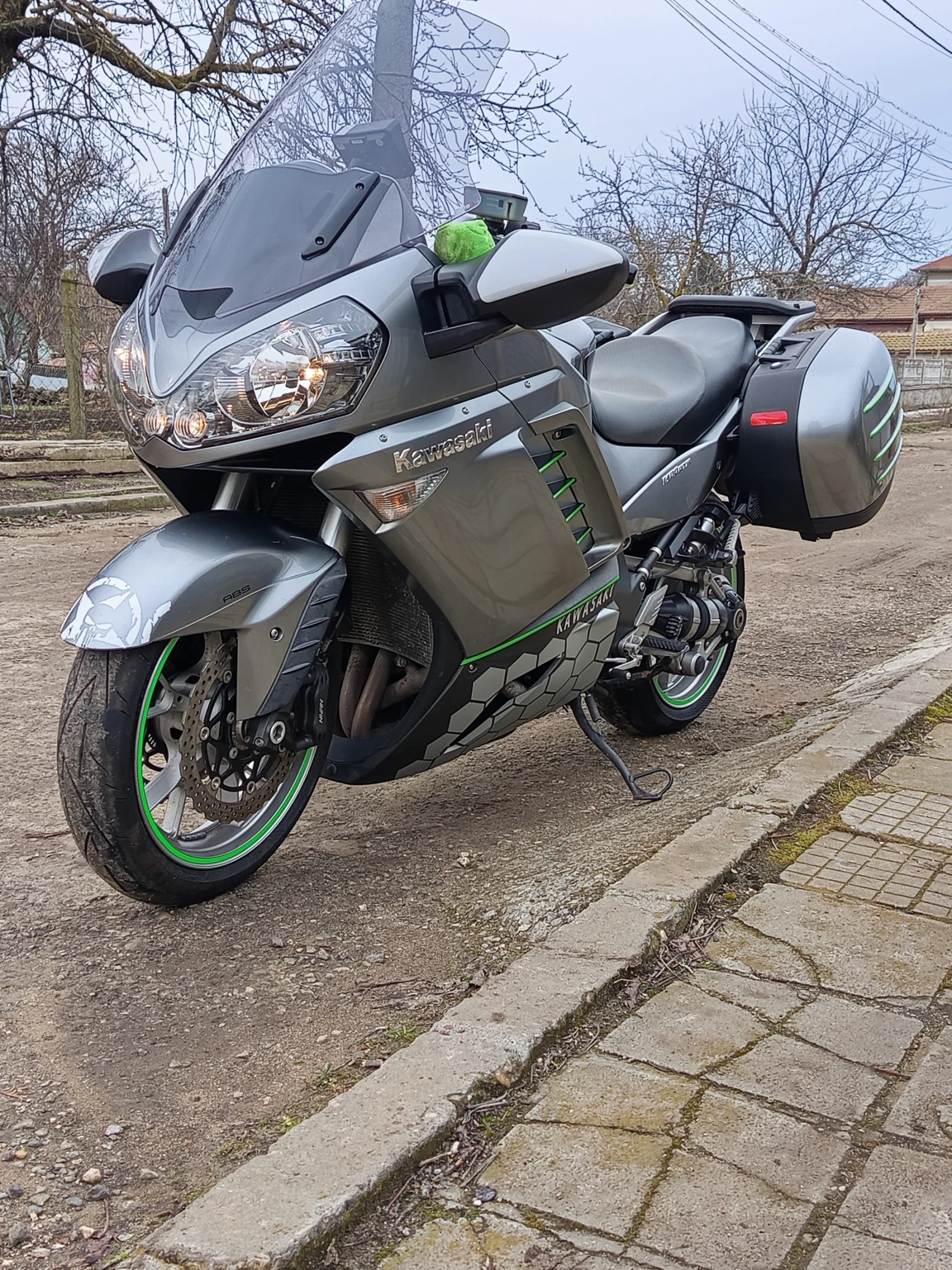 Kawasaki Gtr 1400 - изображение 2