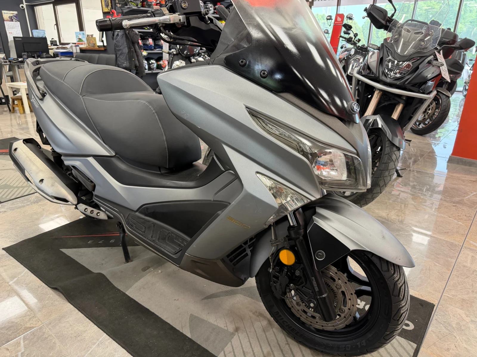 Kymco Downtown X-TOWN 300 ABS, снимка 2 - Мотоциклети и мототехника - 54550564