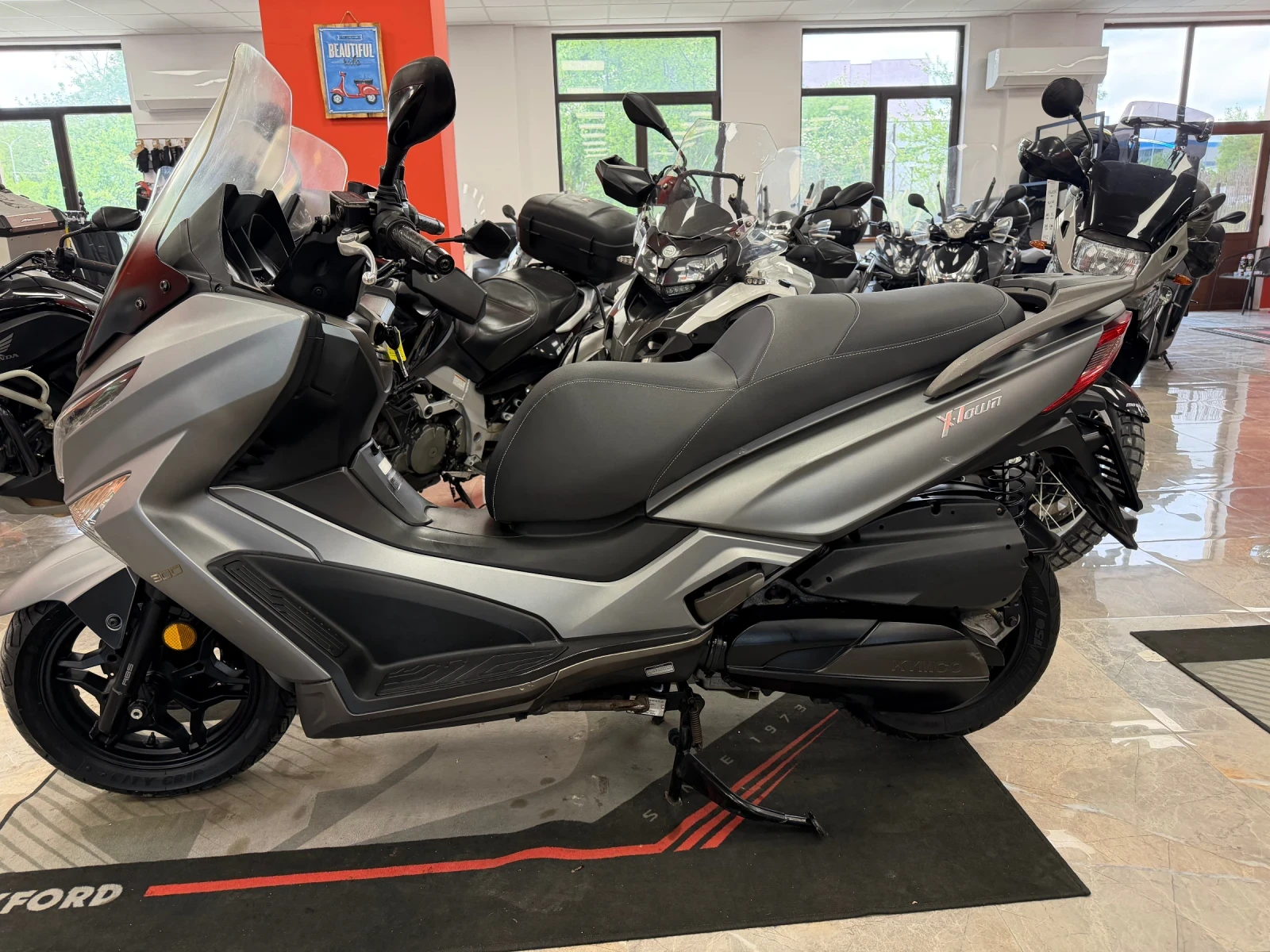 Kymco Downtown X-TOWN 300 ABS, снимка 8 - Мотоциклети и мототехника - 54550564