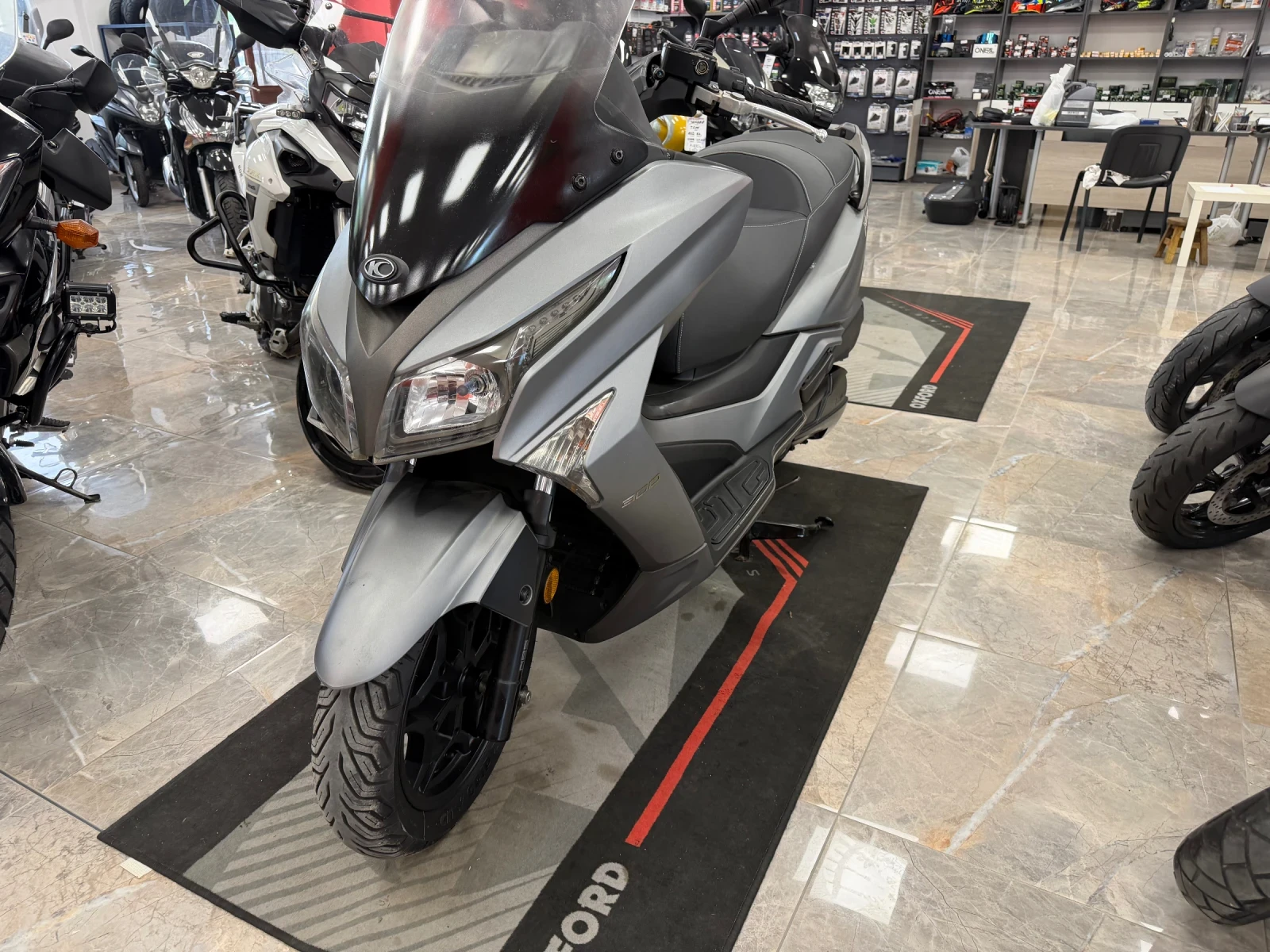 Kymco Downtown X-TOWN 300 ABS, снимка 10 - Мотоциклети и мототехника - 54550564