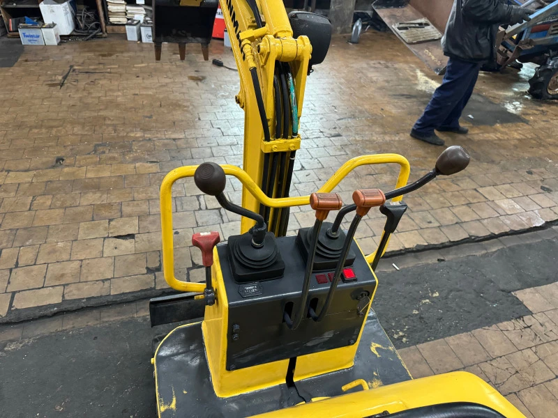 Багер Yanmar SV05, снимка 6 - Индустриална техника - 45004558