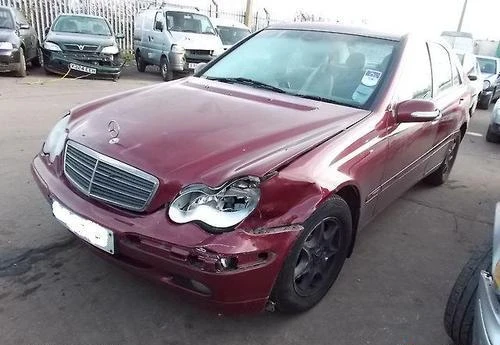 Окачване за Mercedes-Benz C 200, снимка 1 - Части - 49501998