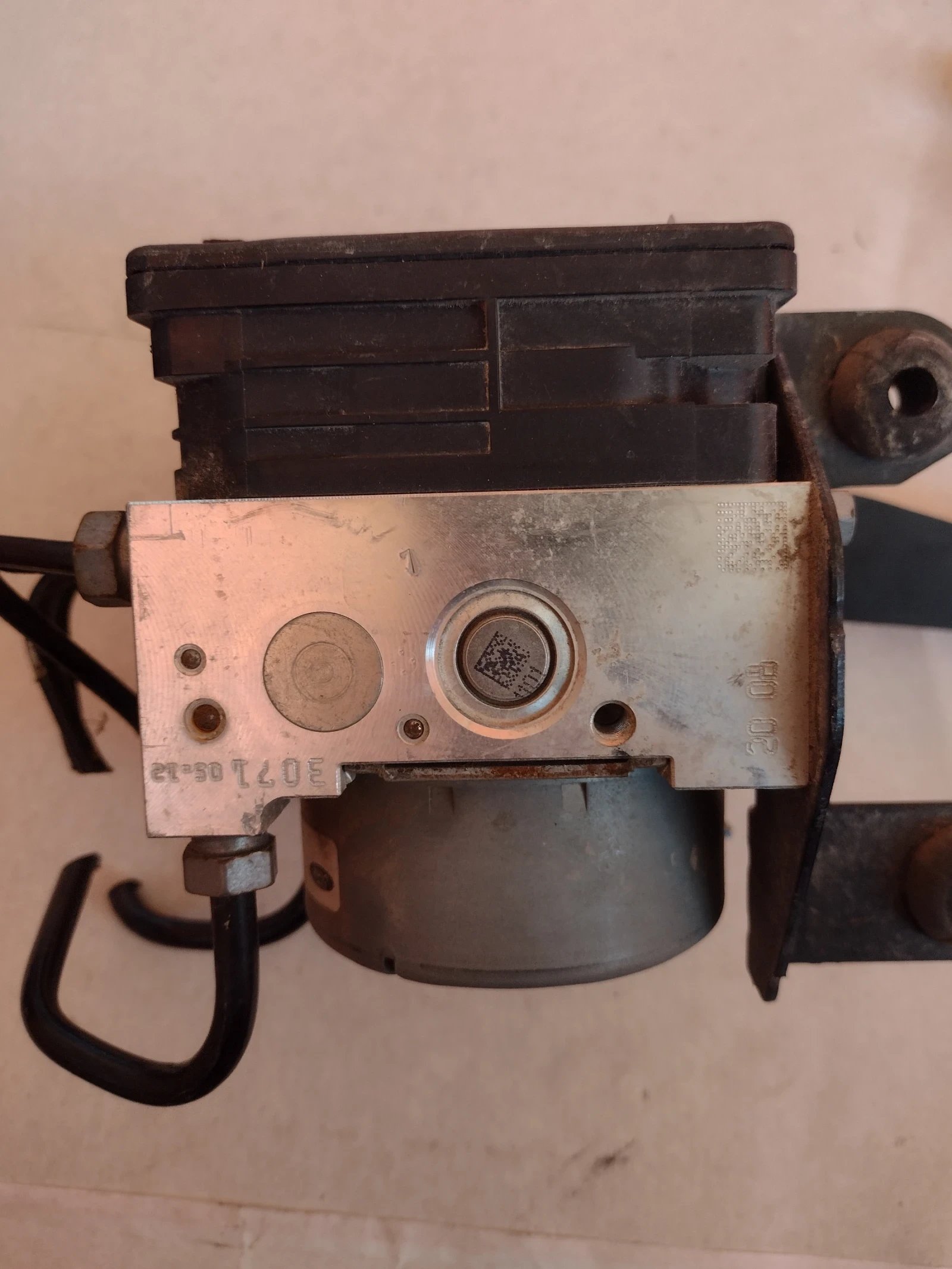 F1FC-2C405-AH  10.0220-0954.4  ABS  FORD FOCUS III   F1FC-2C219-BF  10.0915-0153.3 | Mobile.bg   3