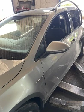 VW Golf 1, 4 TGI, снимка 2