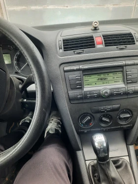 Skoda Octavia 1.6 I - LPG, снимка 5