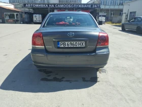 Toyota Avensis 1.8 бензин/газ, снимка 3