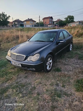  Mercedes-Benz C 200