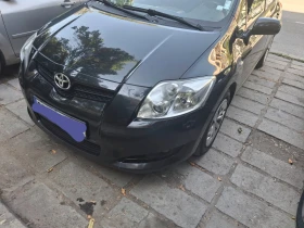 Toyota Auris 2d4d , снимка 2