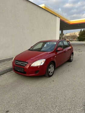 Kia Ceed 1.6 Бензин  122 к.с  КЛИМАТИК , снимка 2