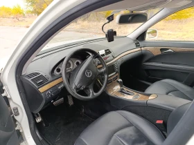 Mercedes-Benz E 320, снимка 9