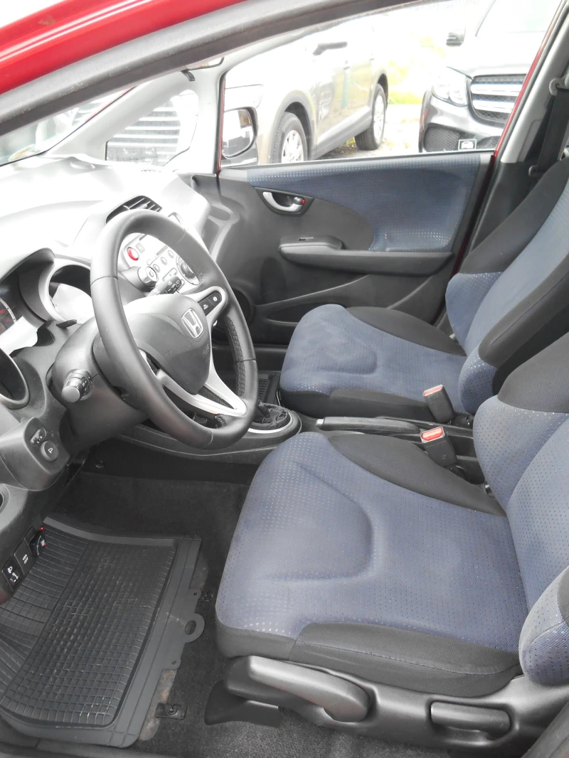 Honda Jazz 1.2i* 90* k.c* GAZ* , снимка 9 - Автомобили и джипове - 48015161