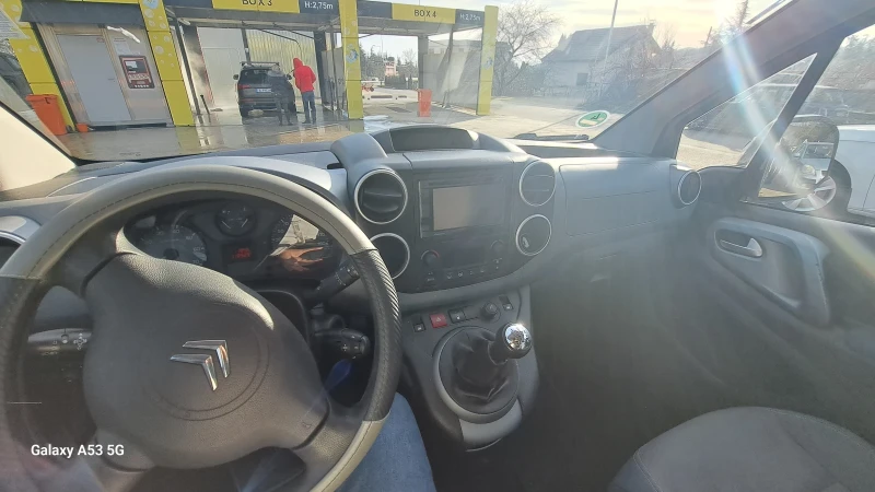 Citroen Berlingo, снимка 9 - Автомобили и джипове - 48723059