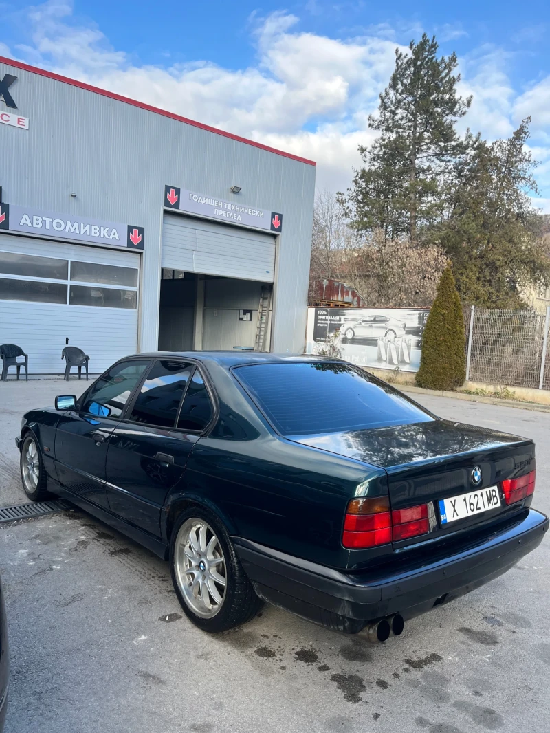 BMW 520, снимка 4 - Автомобили и джипове - 48933653