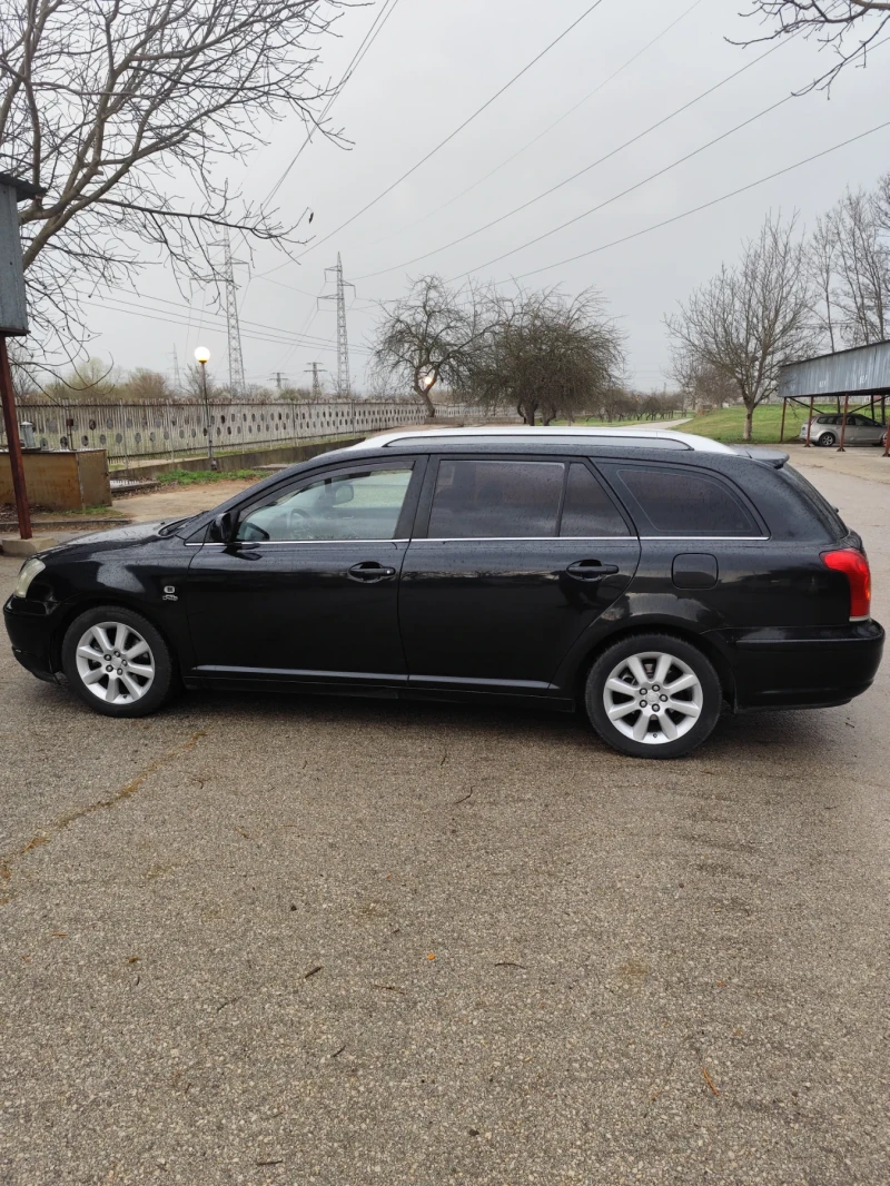 Toyota Avensis, снимка 4 - Автомобили и джипове - 49524836