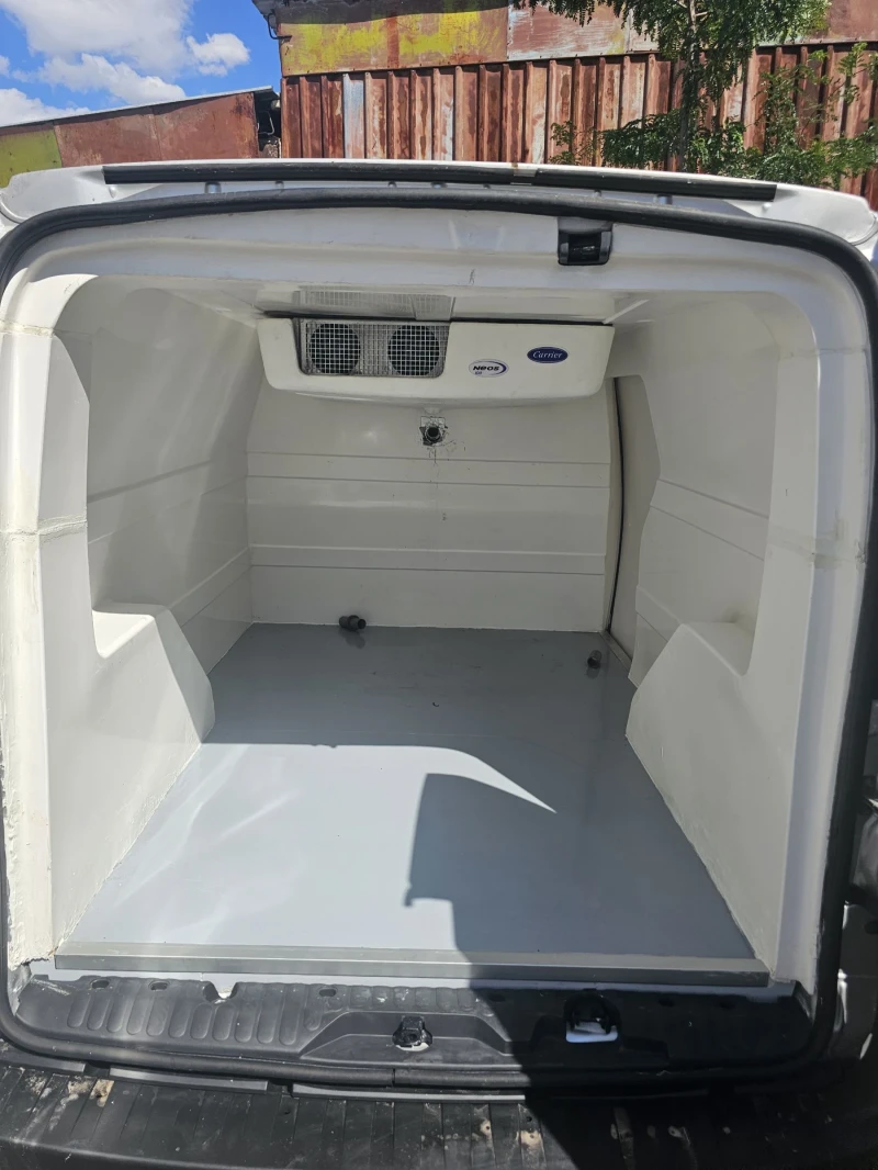 Renault Kangoo 1, 5 DCI, Xладилен , Климатик, снимка 12 - Автомобили и джипове - 51533818