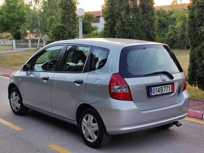 Honda Jazz, снимка 4 - Автомобили и джипове - 52045716