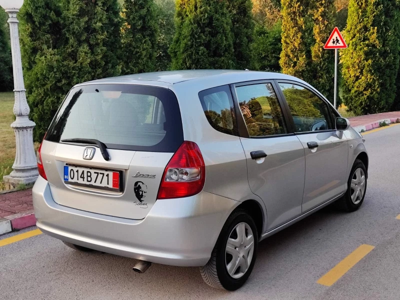 Honda Jazz, снимка 12 - Автомобили и джипове - 52045716