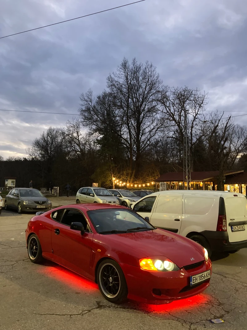 Hyundai Coupe, снимка 12 - Автомобили и джипове - 52426449