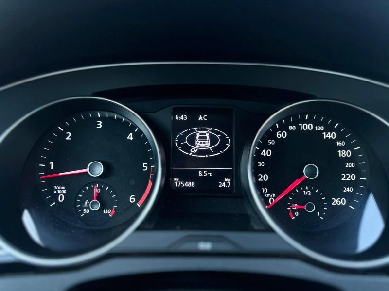 VW Passat / COMFORT LINE / 1.6TDI / 120HP / EURO 6 / TOP /, снимка 15 - Автомобили и джипове - 52130829