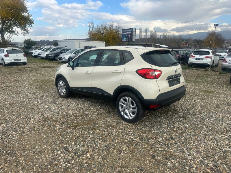 Renault Captur 1.5 dCi Energy Intens, снимка 5 - Автомобили и джипове - 52504303