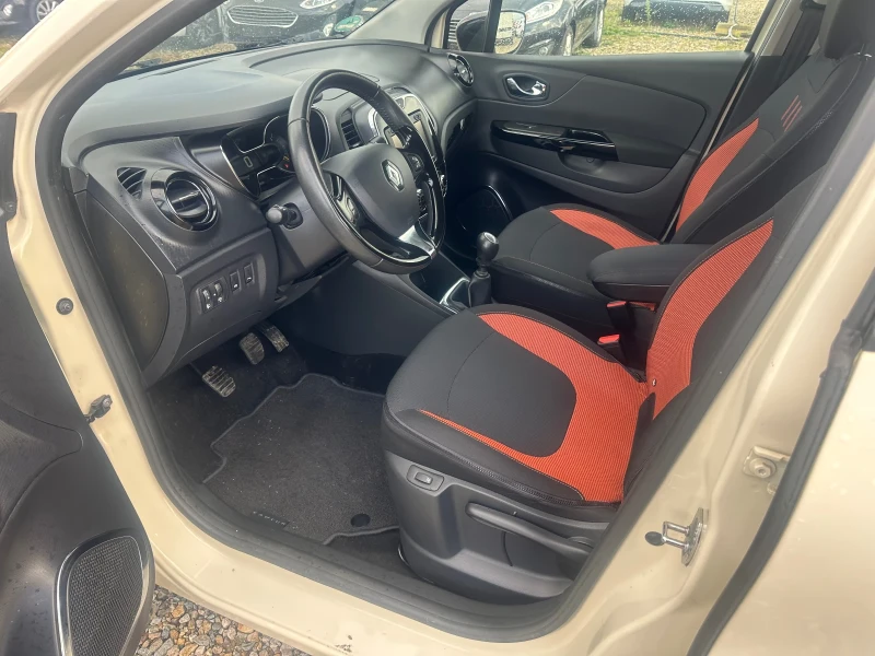 Renault Captur 1.5 dCi Energy Intens, снимка 7 - Автомобили и джипове - 52504303