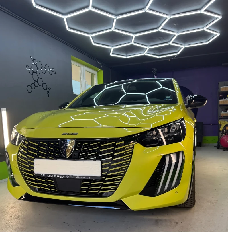Peugeot 208 GT Hybrid с Керамика в ГАРАНЦИЯ, снимка 13 - Автомобили и джипове - 53112582