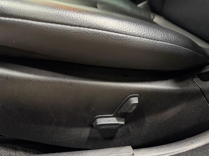 Mercedes-Benz C 300 4 MATIC * АвтоКредит(ЦЕНА ДО БГ), снимка 13 - Автомобили и джипове - 53586821