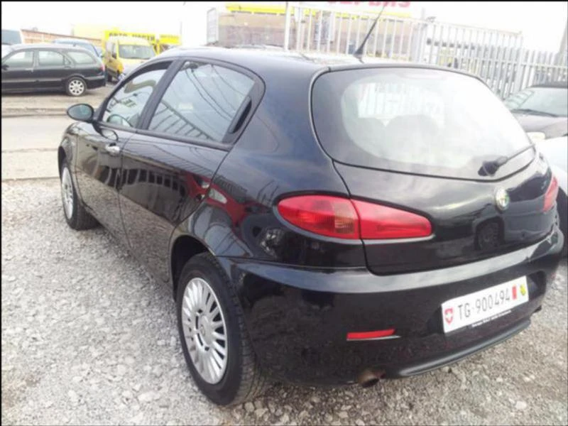 Alfa Romeo 147 1.6 Швейцария - изображение 7