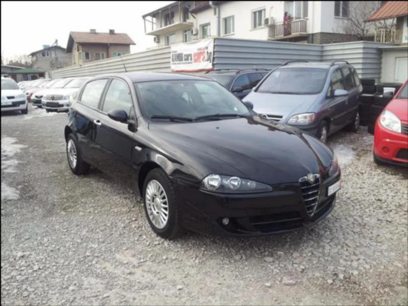 Alfa Romeo 147 1.6 Швейцария - изображение 4