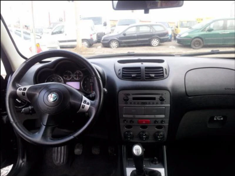 Alfa Romeo 147 1.6 Швейцария - изображение 10