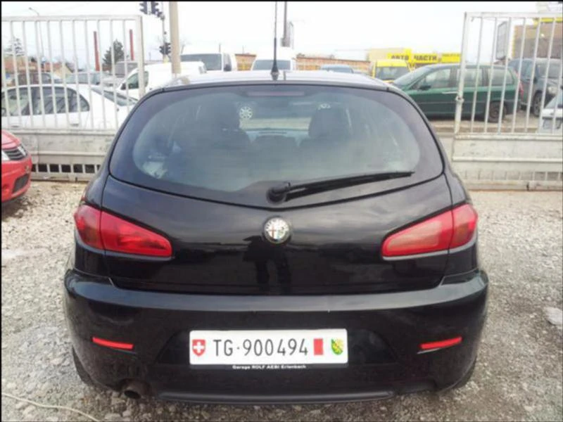 Alfa Romeo 147 1.6 Швейцария - изображение 9