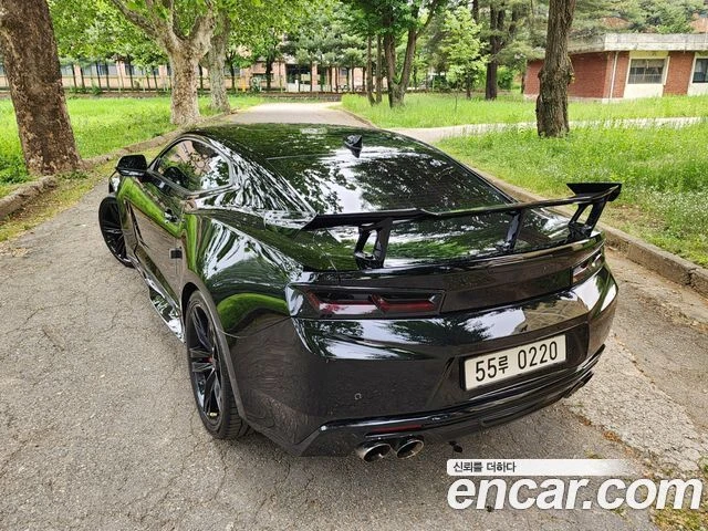 Chevrolet Camaro SS* 6.2* V8* ПОДГРЕВ* ОБДУХВАНЕ* КАМЕРА* КЕЙЛЕС* , снимка 5 - Автомобили и джипове - 54663544