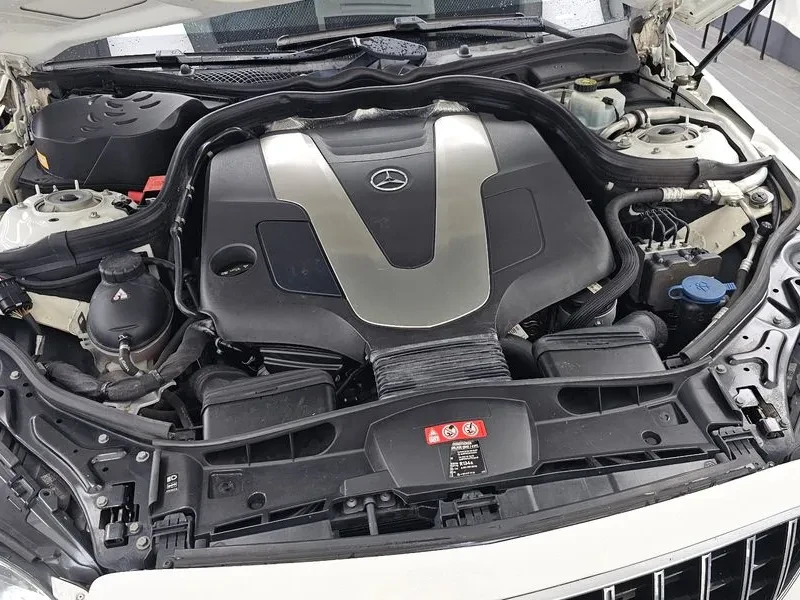 Mercedes-Benz E 350 Bluetec 4Matic - САМО 30% АВАНС, снимка 12 - Автомобили и джипове - 55926896