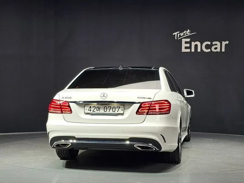 Mercedes-Benz E 350 Bluetec 4Matic - САМО 30% АВАНС, снимка 8 - Автомобили и джипове - 55926896