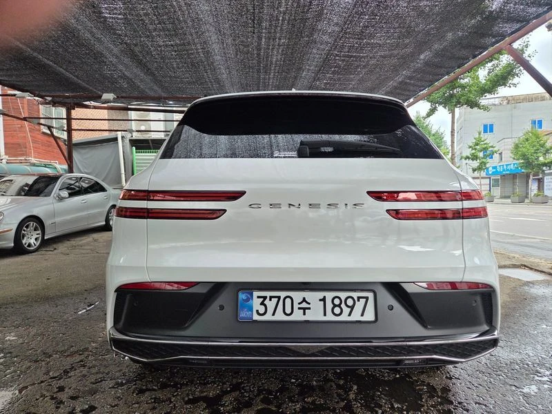 Genesis GV70 КРАЙНА ЦЕНА: 37507 EUR !!!РЕАЛНА КРАЙНА ЦЕНА!!!, снимка 4 - Автомобили и джипове - 55968026