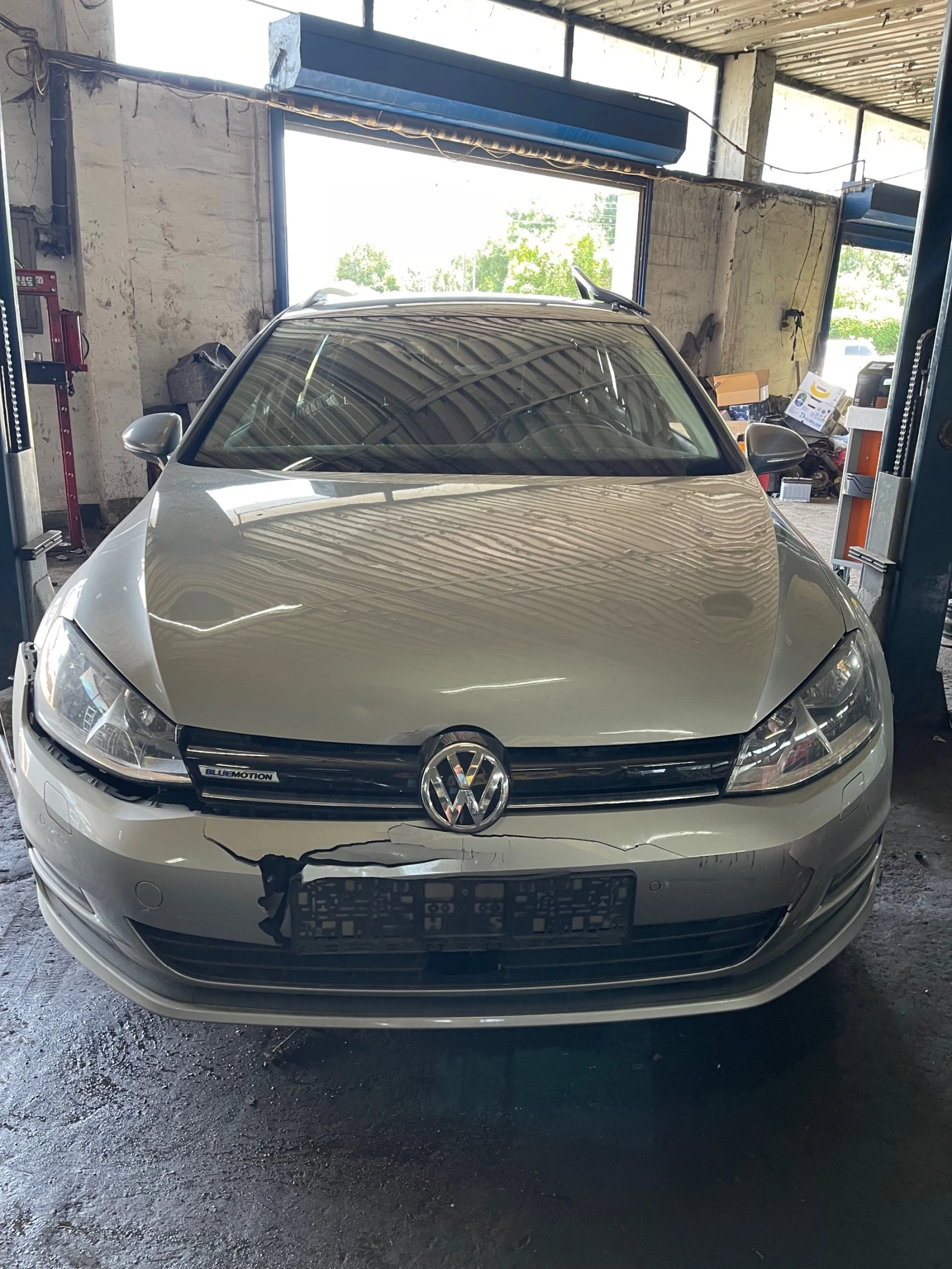VW Golf 1, 4 TGI, снимка 1